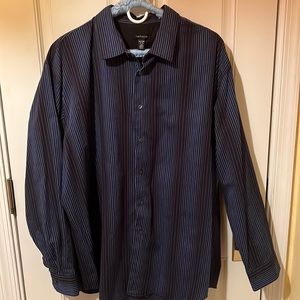 Can Heusen men’s shirt XXL/TTG/XXG 18-18 1/2